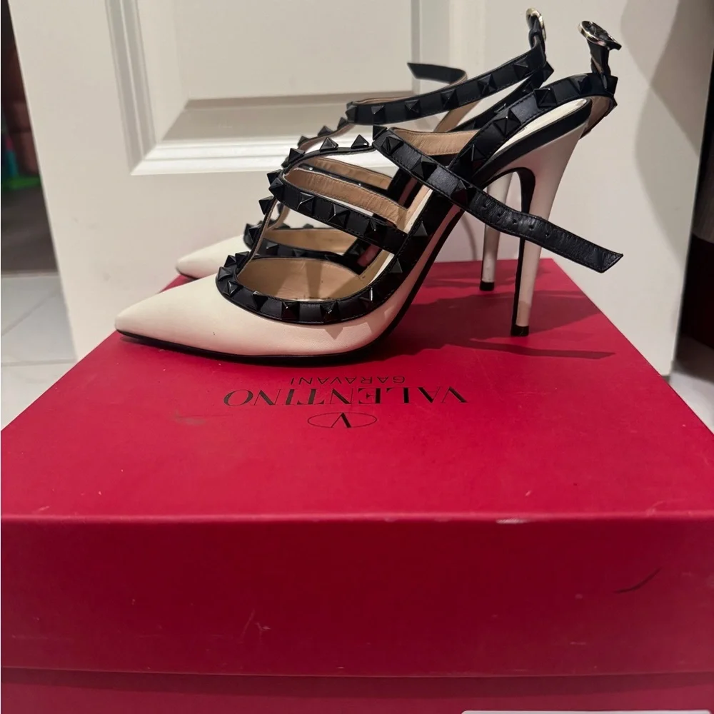 Valentino Women's Black and Cream Studded Heels - Picture 5 of 5